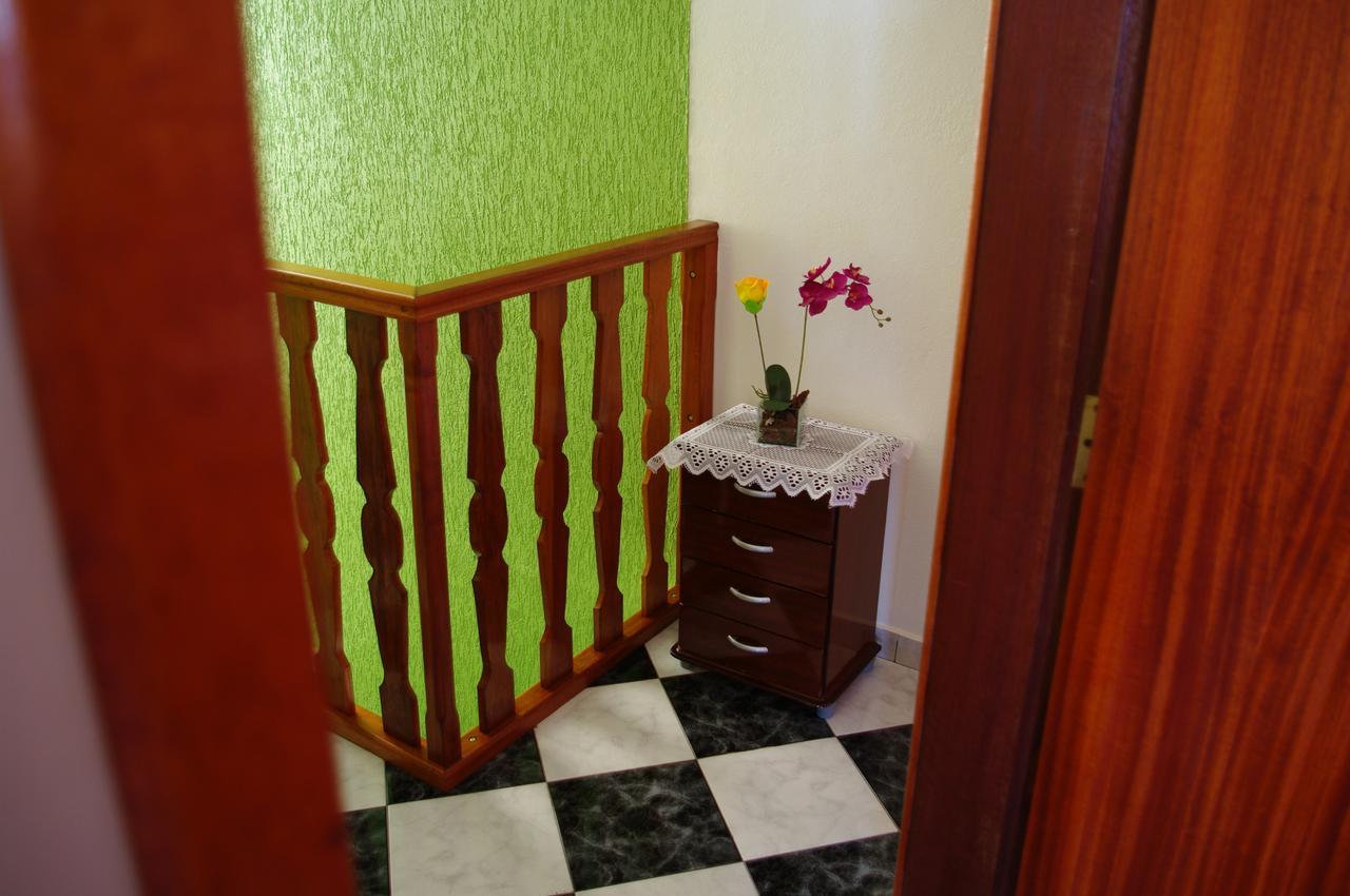 Estalagem Toledo Apartment Cunha Exterior photo